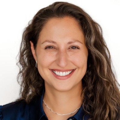 Naomi Shine — CEO, Executech